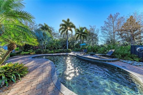 House in Punta Gorda, Florida 5 bedrooms, 507.53 sq.m. № 2166192 - photo 3