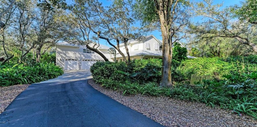 House in Punta Gorda, Florida 5 bedrooms, 507.53 sq.m. № 2166192