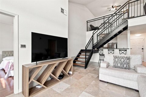 Condo in Tampa, Florida, 2 bedrooms № 2324523 - photo 21