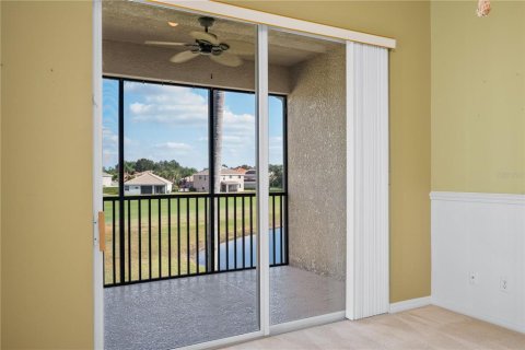 Copropriété à vendre à Bradenton, Floride: 2 chambres, 102.56 m2 № 2115485 - photo 8