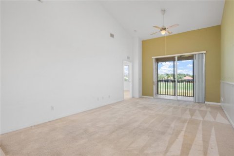 Copropriété à vendre à Bradenton, Floride: 2 chambres, 102.56 m2 № 2115485 - photo 6