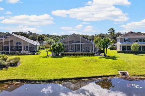 House in Ormond Beach, Florida 3 bedrooms, 204.57 sq.m. № 2394326 - photo 10