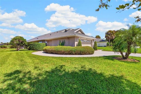 House in Ormond Beach, Florida 3 bedrooms, 204.57 sq.m. № 2394326 - photo 21