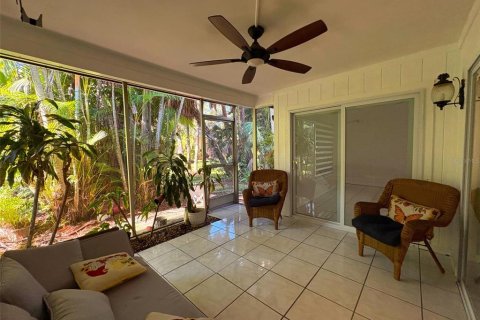 Condo in Sarasota, Florida, 2 bedrooms  № 1893853 - photo 15