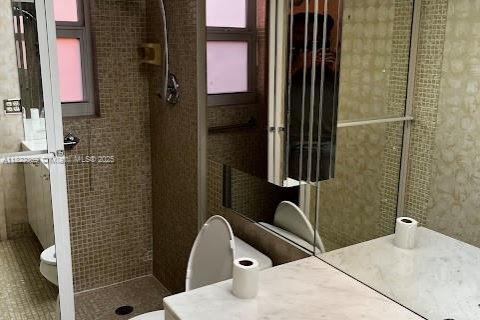 Купить кондоминиум в Помпано-Бич, Флорида 3 спальни, 159.42м2, № 1958496 - фото 30