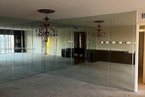 Купить кондоминиум в Помпано-Бич, Флорида 3 спальни, 159.42м2, № 1958496 - фото 17