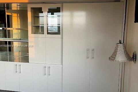 Купить кондоминиум в Помпано-Бич, Флорида 3 спальни, 159.42м2, № 1958496 - фото 26