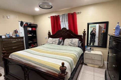 Купить виллу или дом в Норт-Лодердейл, Флорида 4 спальни, 125.05м2, № 2017001 - фото 18