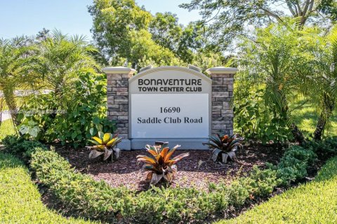 Condo in Weston, Florida, 2 bedrooms  № 2030487 - photo 28