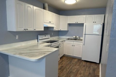 Immobilier commercial à vendre à Daytona Beach, Floride: 5 chambres, 267.56 m2 № 2303018 - photo 24