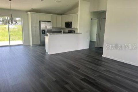 Casa en alquiler en Ocklawaha, Florida, 3 dormitorios, 122.54 m2 № 2424124 - foto 3