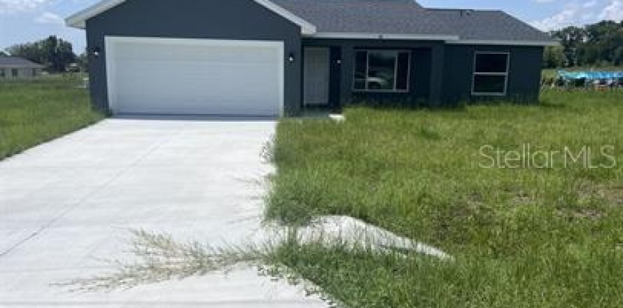 Casa en Ocklawaha, Florida 3 dormitorios, 122.54 m2 № 2424124