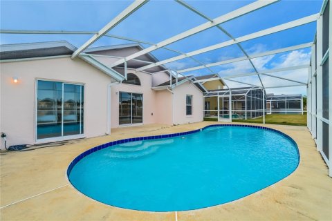 Casa en alquiler en Kissimmee, Florida, 3 dormitorios, 145.39 m2 № 1872813 - foto 14