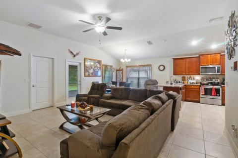 Casa en venta en Ocala, Florida, 4 dormitorios, 131.36 m2 № 1245152 - foto 5