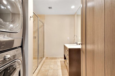 Купить кондоминиум в Санни-Айлс-Бич, Флорида 3 спальни, 133.22м2, № 2009837 - фото 26