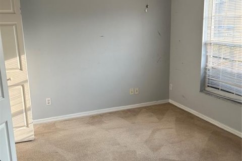 House in Orlando, Florida 4 bedrooms, 179.21 sq.m. № 1732936 - photo 5