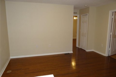 Adosado en alquiler en Tampa, Florida, 3 dormitorios, 155.15 m2 № 1829095 - foto 10