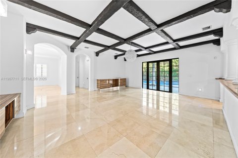Villa ou maison à vendre à Cutler Bay, Floride: 5 chambres, 438.22 m2 № 2029740 - photo 26