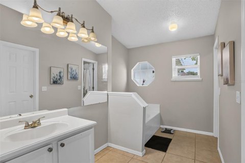 Villa ou maison à vendre à Apopka, Floride: 3 chambres, 172.33 m2 № 2389150 - photo 14