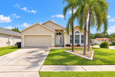 Villa ou maison à Apopka, Floride 3 chambres, 172.33 m2 № 2389150
