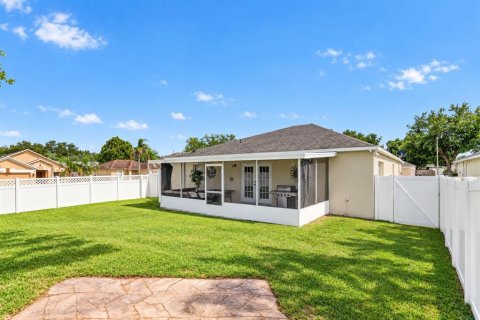 Villa ou maison à vendre à Apopka, Floride: 3 chambres, 172.33 m2 № 2389150 - photo 19
