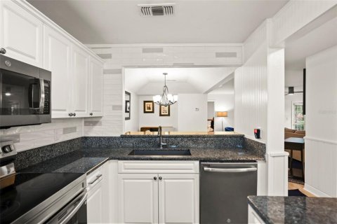 Copropriété à vendre à Palm Harbor, Floride: 2 chambres, 117.99 m2 № 1852792 - photo 7