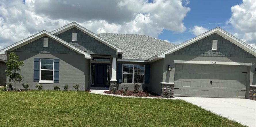 Villa ou maison à Oxford, Floride 4 chambres, 196.67 m2 № 2148559