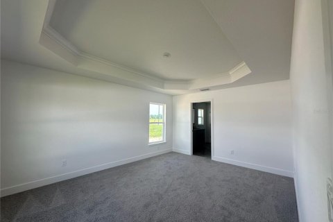 Villa ou maison à vendre à Oxford, Floride: 4 chambres, 196.67 m2 № 2148559 - photo 6