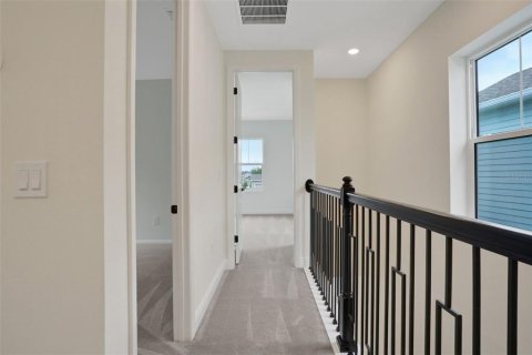 Casa en venta en Lakewood Ranch, Florida, 4 dormitorios, 175.68 m2 № 1805224 - foto 11