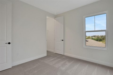 Casa en venta en Lakewood Ranch, Florida, 4 dormitorios, 175.68 m2 № 1805224 - foto 12