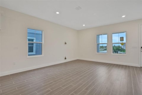 Casa en venta en Lakewood Ranch, Florida, 4 dormitorios, 175.68 m2 № 1805224 - foto 29