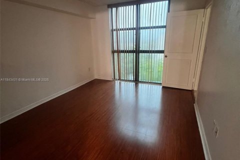 Copropriété à vendre à Miami, Floride: 2 chambres, 78.97 m2 № 1836816 - photo 8