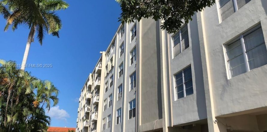 Studio à Fort Lauderdale, Floride № 1987604