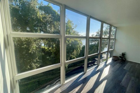Condo in Daytona Beach, Florida, 2 bedrooms № 2110432 - photo 19