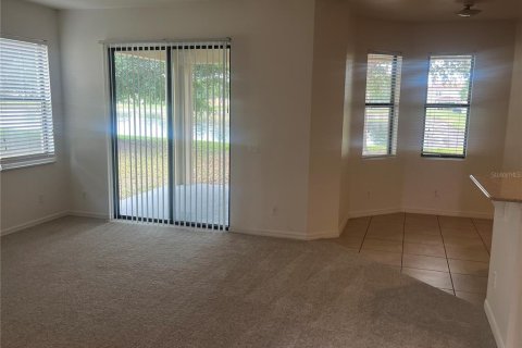 Villa ou maison à vendre à Kissimmee, Floride: 4 chambres, 235.79 m2 № 2095424 - photo 9