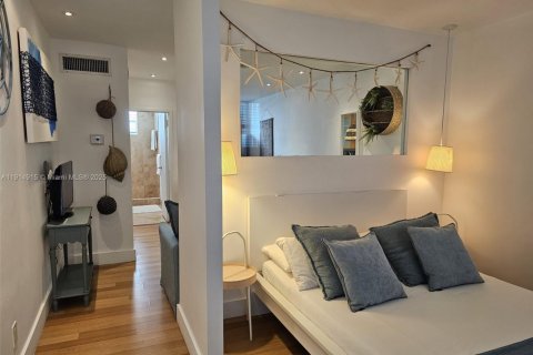 Copropriété à vendre à Miami Beach, Floride: 38.46 m2 № 2015927 - photo 6