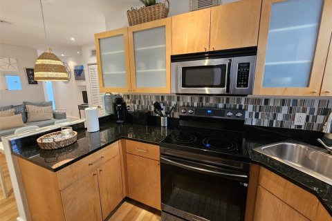 Copropriété à vendre à Miami Beach, Floride: 38.46 m2 № 2015927 - photo 20