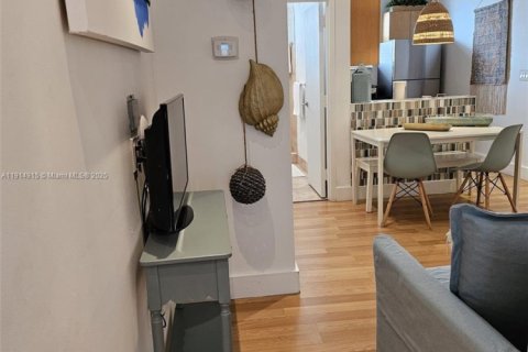 Copropriété à vendre à Miami Beach, Floride: 38.46 m2 № 2015927 - photo 10