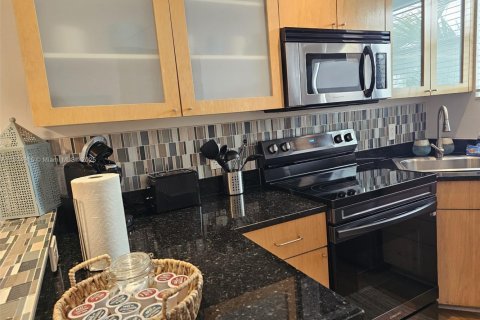 Copropriété à vendre à Miami Beach, Floride: 38.46 m2 № 2015927 - photo 23