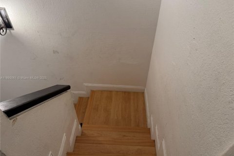 Купить таунхаус в Майами-Гарденс, Флорида 3 спальни, 142.14м2, № 1948965 - фото 12