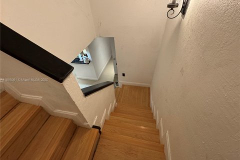 Купить таунхаус в Майами-Гарденс, Флорида 3 спальни, 142.14м2, № 1948965 - фото 18