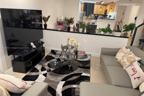 Купить таунхаус в Майами-Гарденс, Флорида 3 спальни, 142.14м2, № 1948965 - фото 5