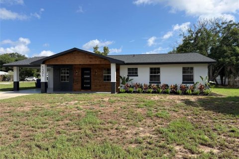Casa en venta en Tavares, Florida, 3 dormitorios, 127.46 m2 № 2237645 - foto 2