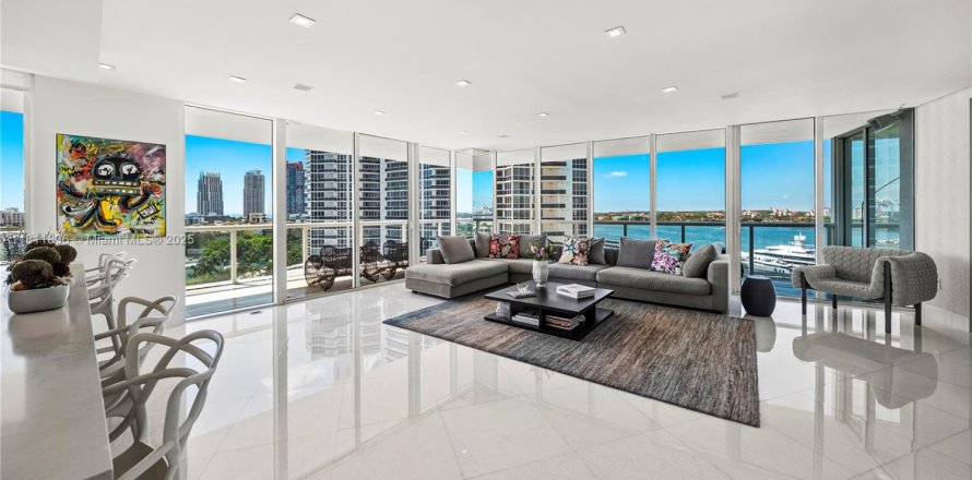 Condominio en Miami Beach, Florida, 4 dormitorios  № 1759090