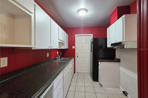 Casa en alquiler en Cocoa, Florida, 3 dormitorios, 94.2 m2 № 1905143 - foto 5