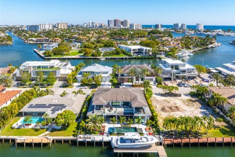 House in Fort Lauderdale, Florida 6 bedrooms, 682 sq.m. № 1579408 - photo 8