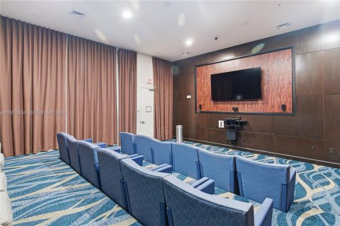 Condo in Aventura, Florida, 2 bedrooms  № 2036518 - photo 26