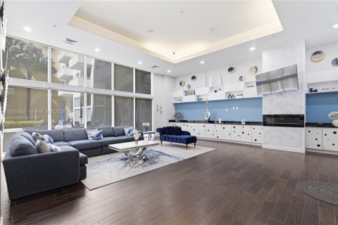 Condo in Aventura, Florida, 2 bedrooms  № 2036518 - photo 27