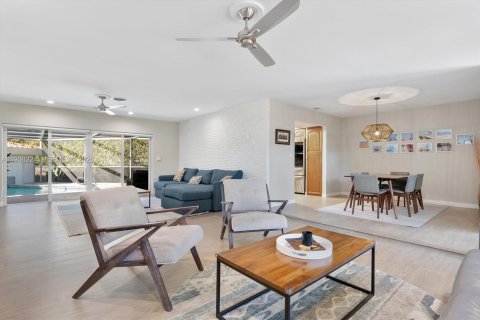 Купить виллу или дом в Майами-Шорс, Флорида 3 спальни, 203.73м2, № 1995834 - фото 26