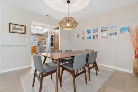 Купить виллу или дом в Майами-Шорс, Флорида 3 спальни, 203.73м2, № 1995834 - фото 29